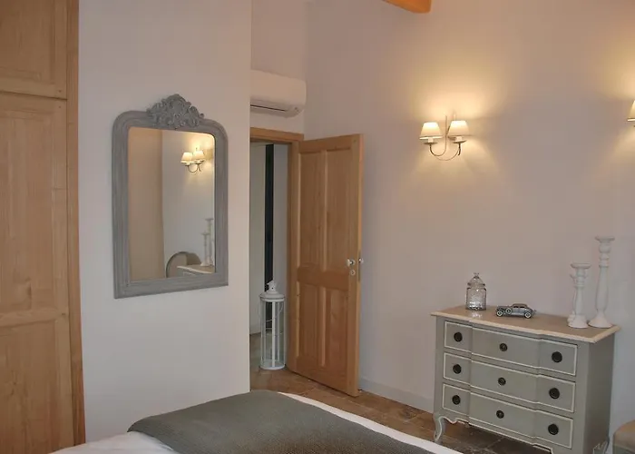 Madra Villa Bonifacio (Corsica)