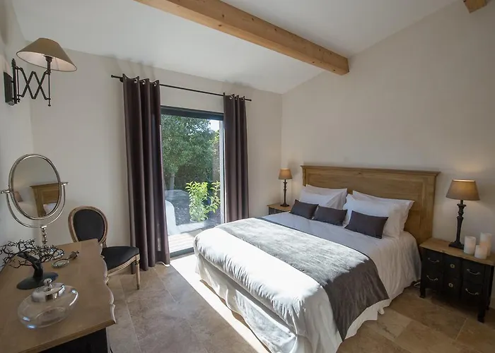 Madra * Bonifacio (Corsica)