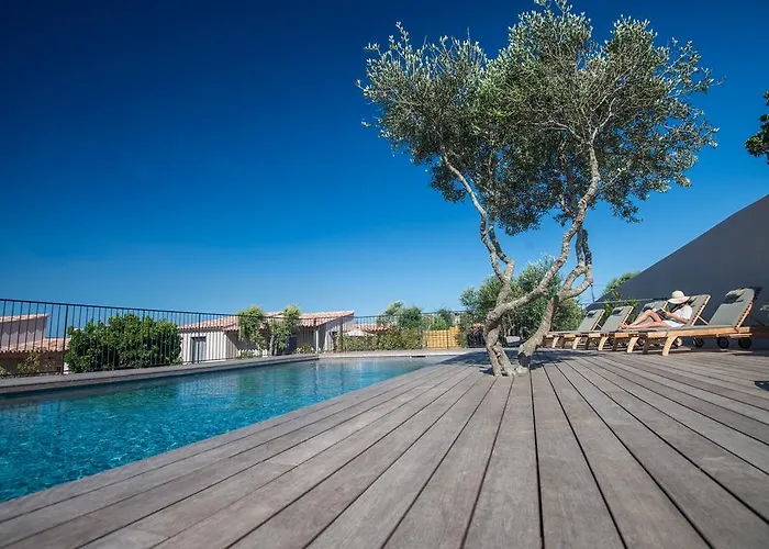 Madra * Bonifacio (Corsica)